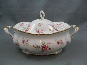 Tenderness tureen